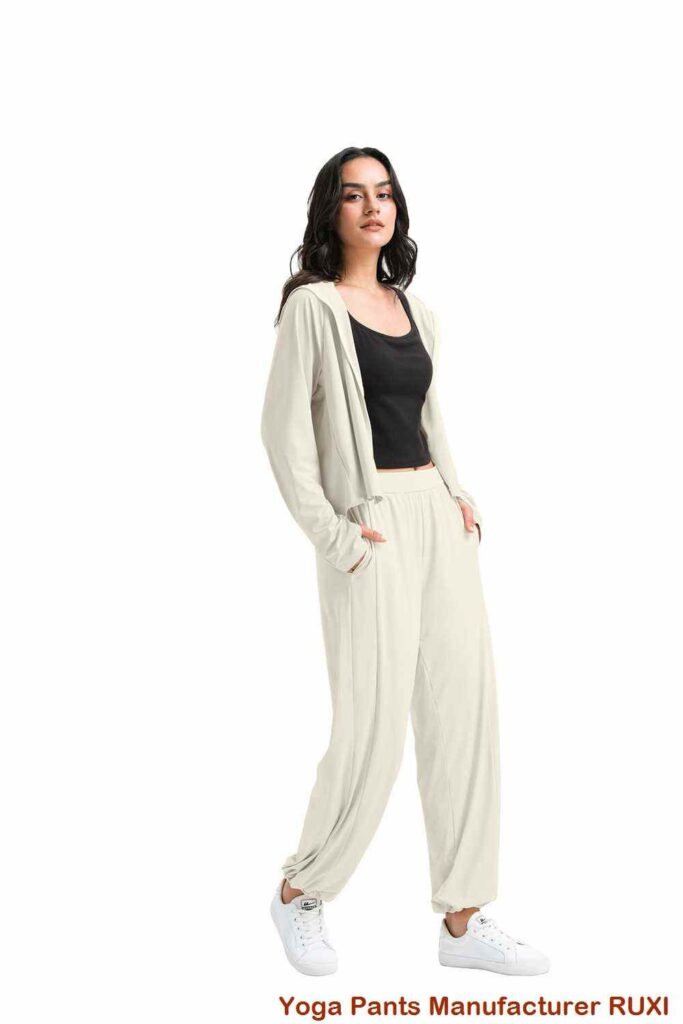 eacarsaich math shorts boireannaich RUXI al3058
